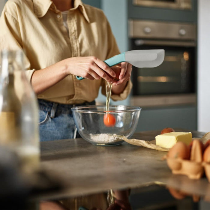 Joseph Joseph Duo Silicone Spatula with angled head