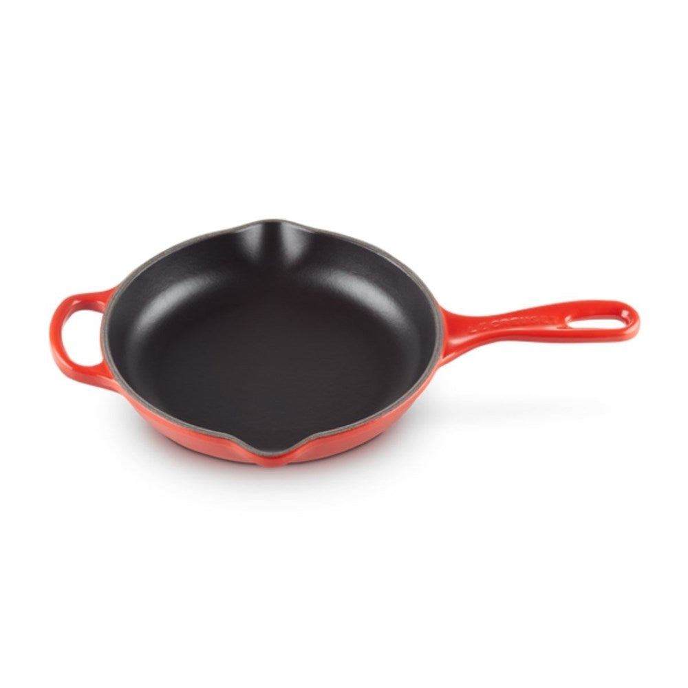 Le Creuset Signature Cast Iron Round Skillet - 20cm