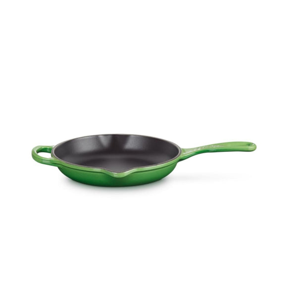Le Creuset Signature Cast Iron Round Skillet - 20cm