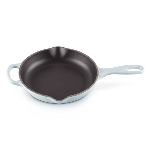 Le Creuset Signature Cast Iron Round Skillet - 20cm