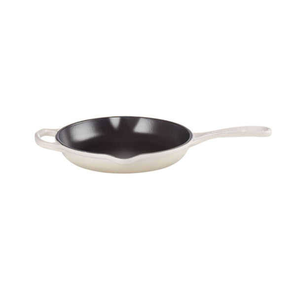 Le Creuset Signature Cast Iron Round Skillet - 20cm