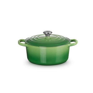Le Creuset Signature Cast Iron Round Casserole - 22cm