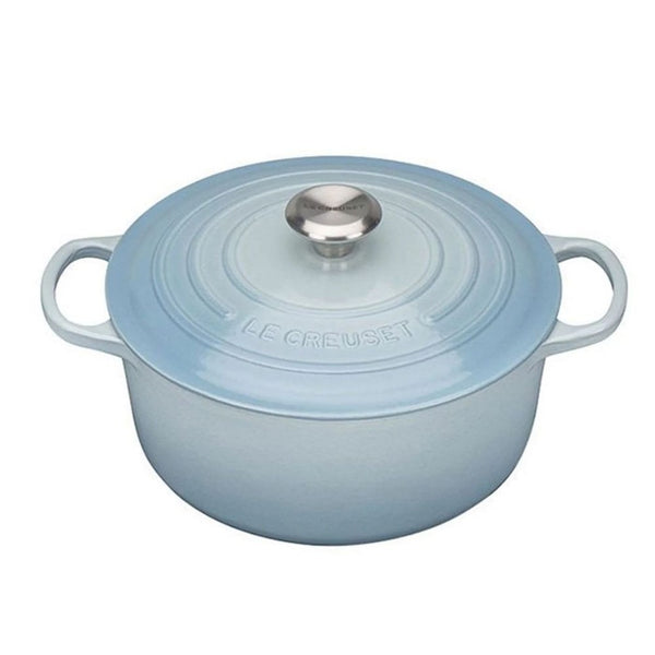 Le Creuset Signature Cast Iron Round Casserole - 22cm