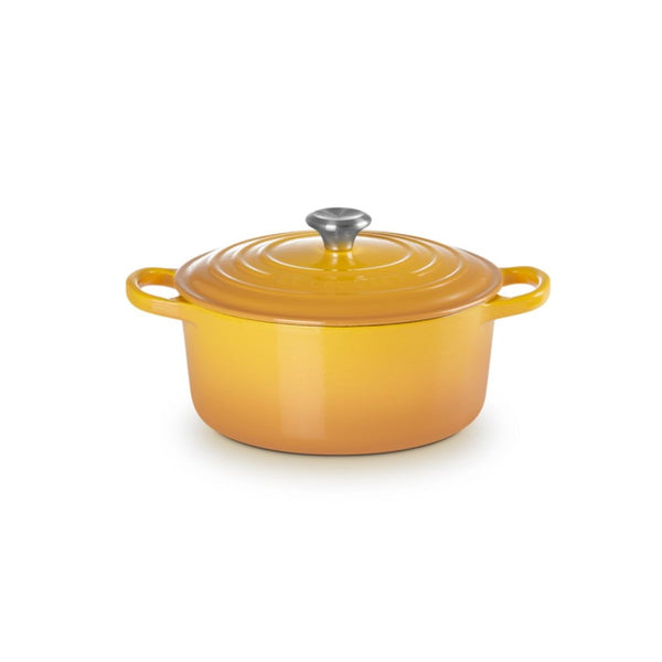 Le Creuset Signature Cast Iron Round Casserole - 22cm