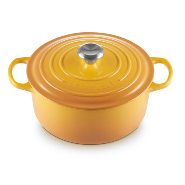Le Creuset Signature Cast Iron Round Casserole - 24cm