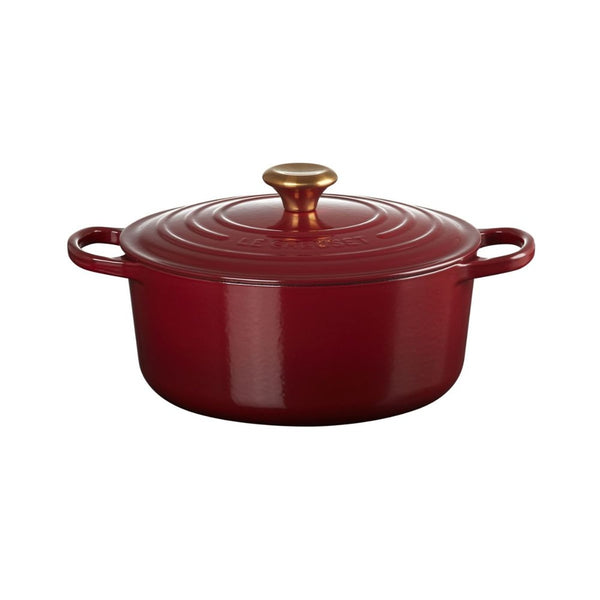Le Creuset Signature Cast Iron Round Casserole - 24cm