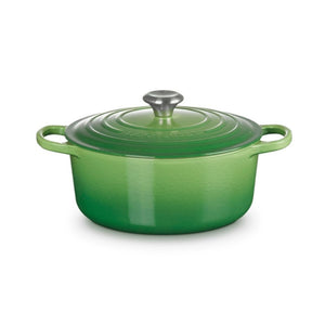 Le Creuset Signature Cast Iron Round Casserole - 26cm
