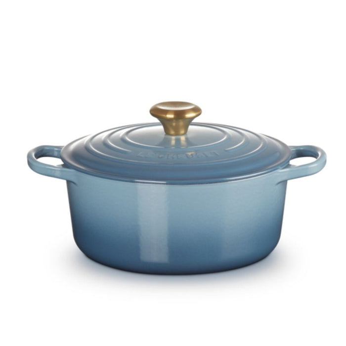 Le Creuset Signature Cast Iron Round Casserole - 26cm