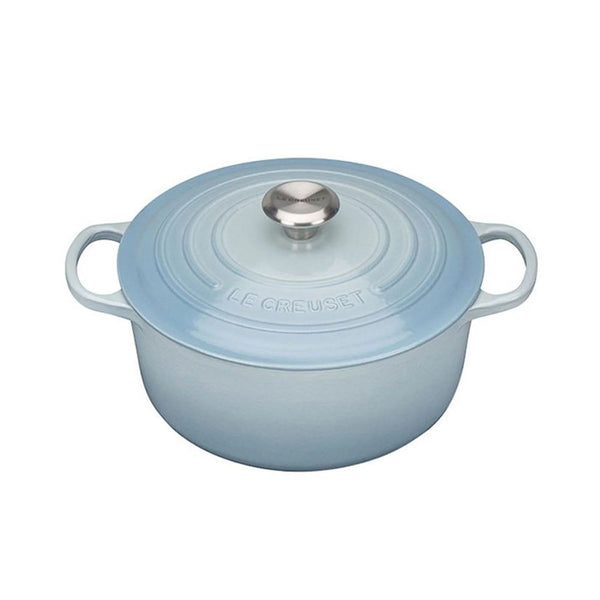 Le Creuset Signature Cast Iron Round Casserole - 26cm