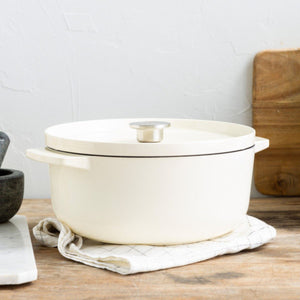 KitchenAid Covered Round Casserole 26cm/5.2L - 4 Colours KitchenAid