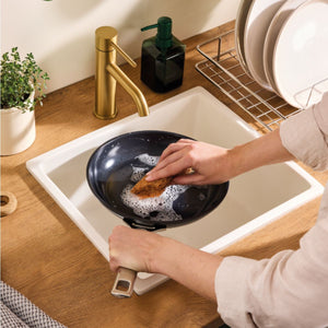 Le Creuset Essential Non-Stick Ceramic Shallow Frying Pan - 30cm Le Creuset