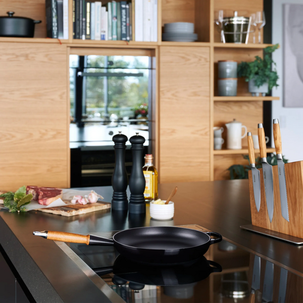 Le Creuset Pepper Mill - 30cm - Home Essentials