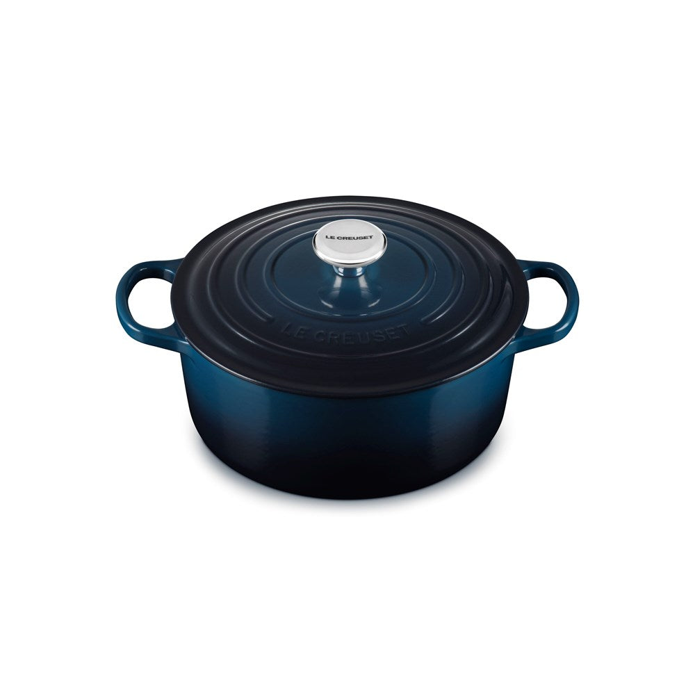 Le Creuset Signature Cast Iron Round Casserole - 26cm