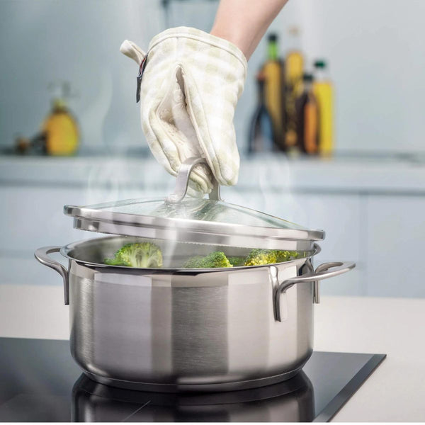 Zeal Fabric and Silicone Mini Oven Mitt