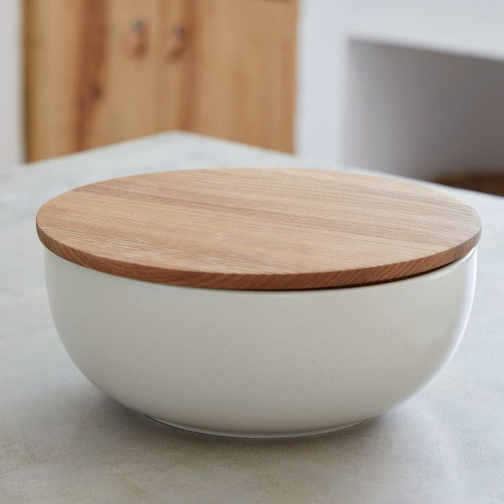 Casafina Serving Bowl with Oak Wood Lid/Cutting Board - 25cm Casafina