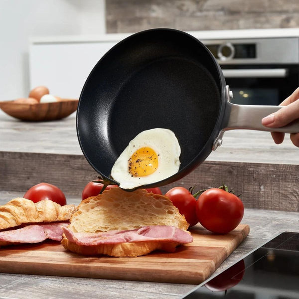 Zyliss Ultimate Pro Frypan (PFAS Free) - 3 Sizes Zyliss