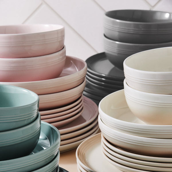 Le Creuset Stoneware Coupe Side Plate - 22cm Le Creuset