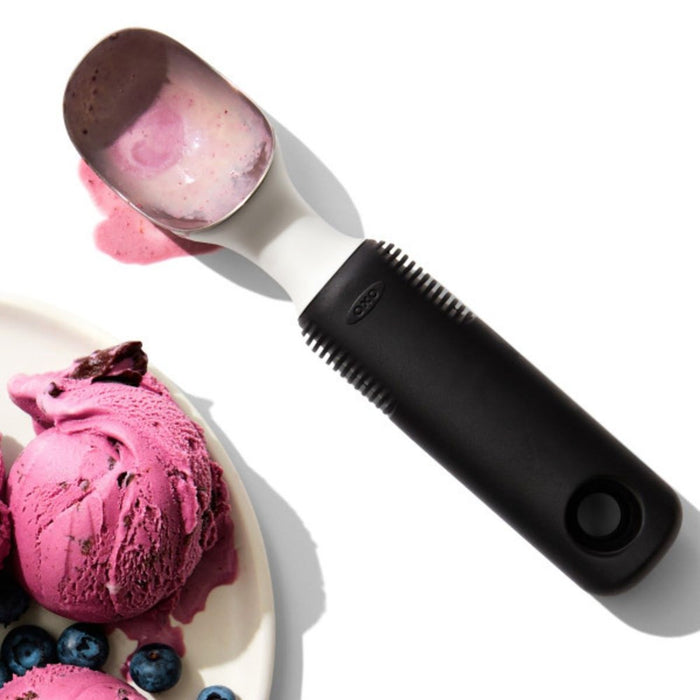OXO Good Grips Classic Ice-Cream Scoop - Basic