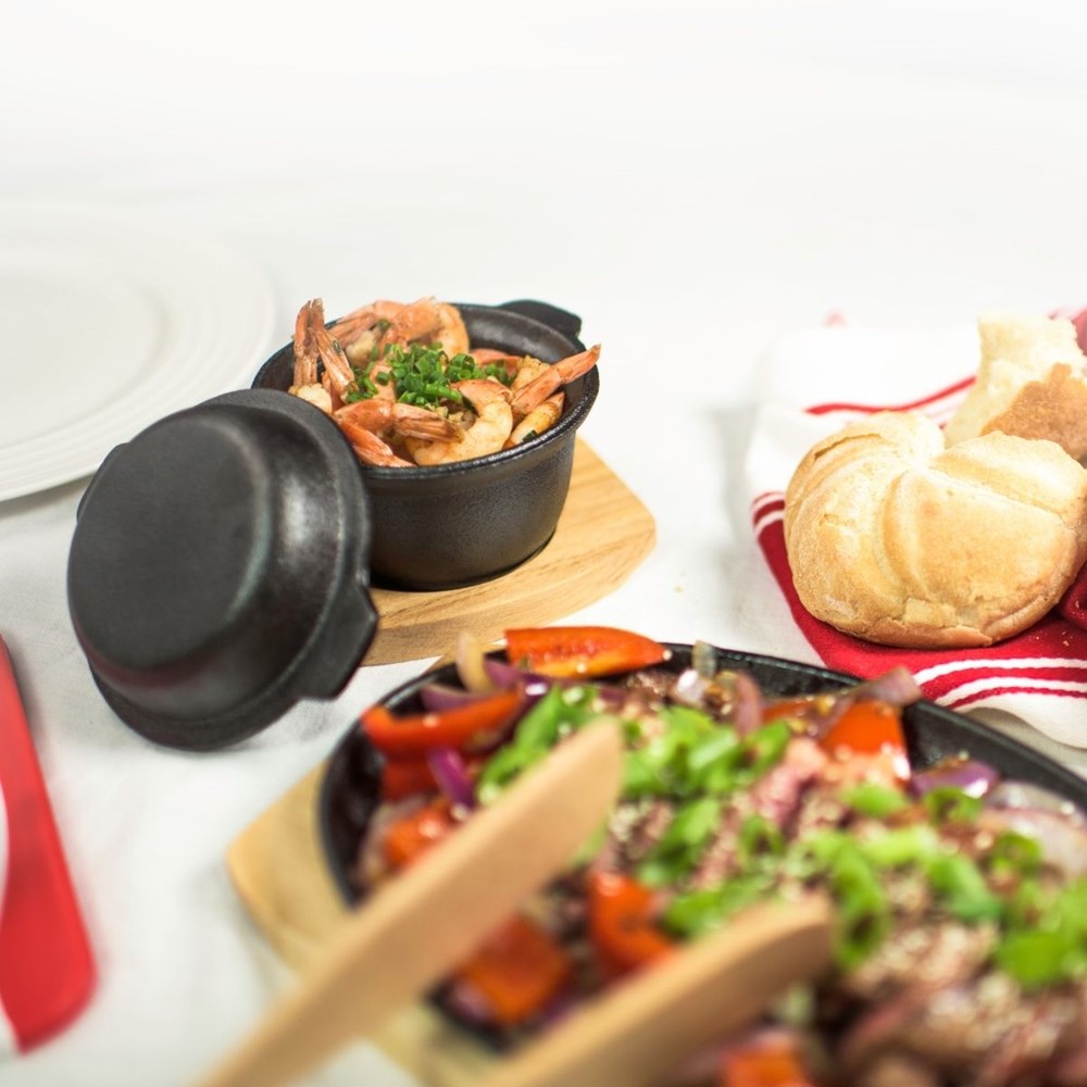 Pyrolux Pyrocast Garlic Pot with Maple Tray