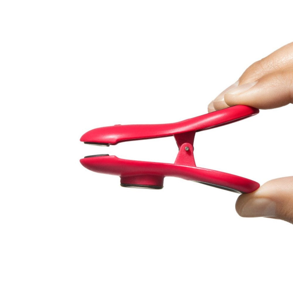 OXO Good Grips Magnetic Clips - Set of 4 OXO Good Grips