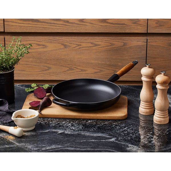 Le Creuset Signature Cast Iron Saute Pan with Wooden Handle - 28cm Le Creuset