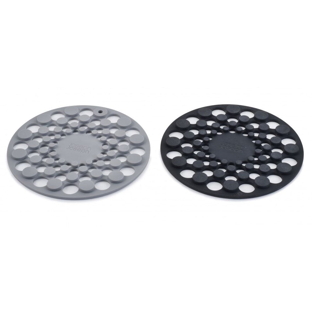 Joseph Joseph Spot-On Set of 2 Silicone Trivets (Round) - Grey Joseph Joseph