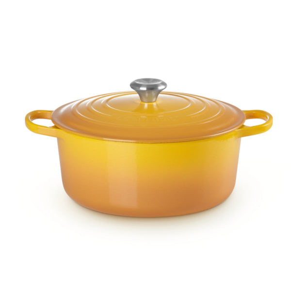 Le Creuset Signature Cast Iron Round Casserole - 28cm Le Creuset