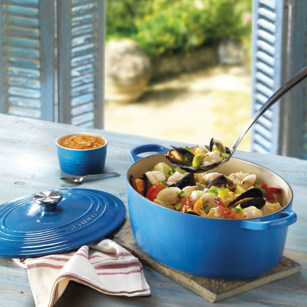 Le Creuset Signature Cast Iron Oval Casserole - 29cm Le Creuset