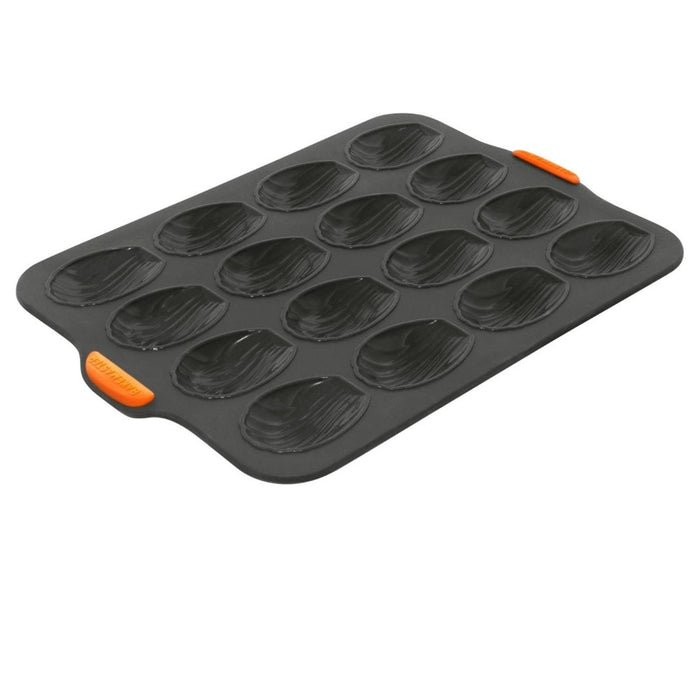 Bakemaster Silicone Madeleine Pan - 16 Cup