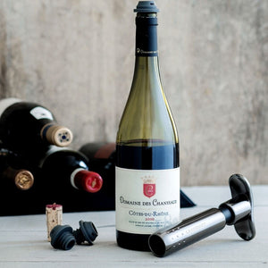 Le Creuset Wine Pump with 3 Stoppers (WA137) Le Creuset