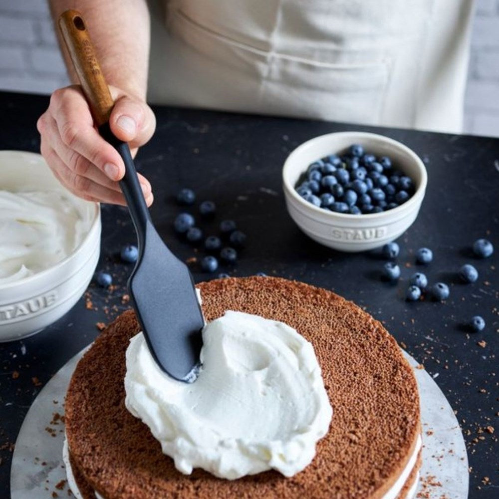Staub Pastry Scraper - 31cm Staub