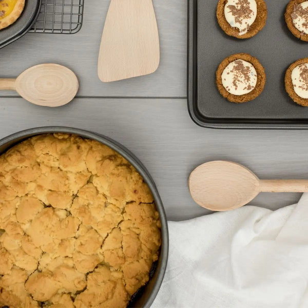 Bakemaster Non-Stick Round Sandwich Pan - 20cm Bakemaster