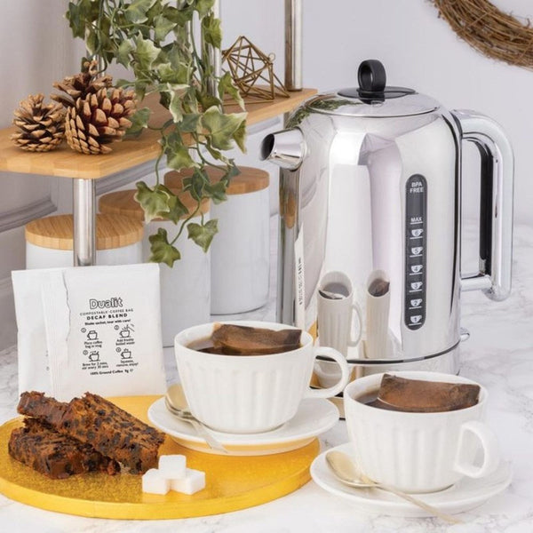 Dualit 4 Slice Classic Toaster & Dualit 1.7L Cordless Classic Jug Dualit