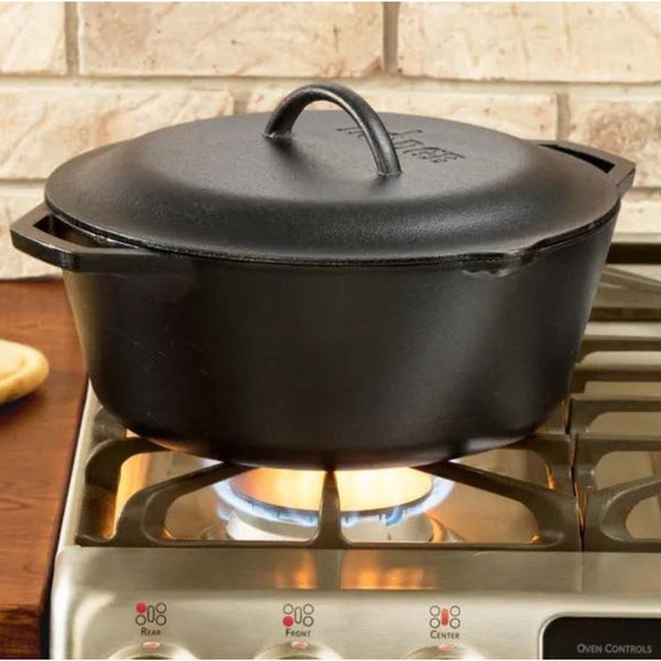 Lodge Cast Iron Dutch Oven with Loop Handle - 6.6L Lodge