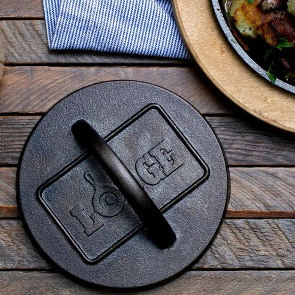 Lodge Cast Iron Burger Press - 16cm Lodge