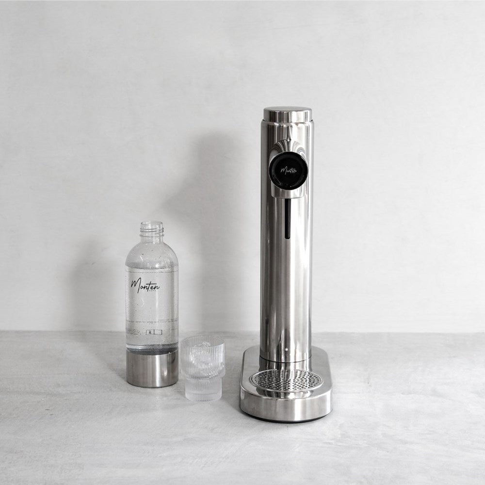 Monten Polished Steel Soda Maker + 1 Stainless Steel Bottle Monten Soda