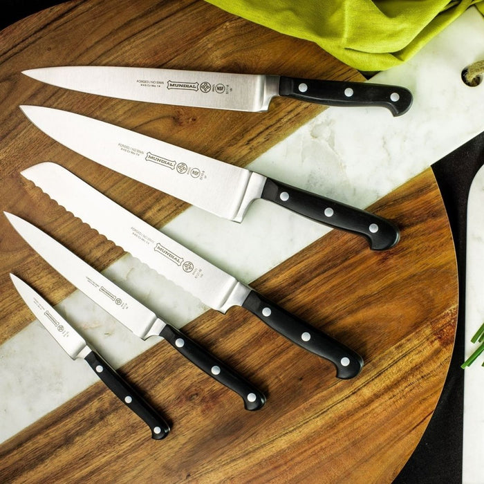 Mundial Classic Santoku Knife - 18cm
